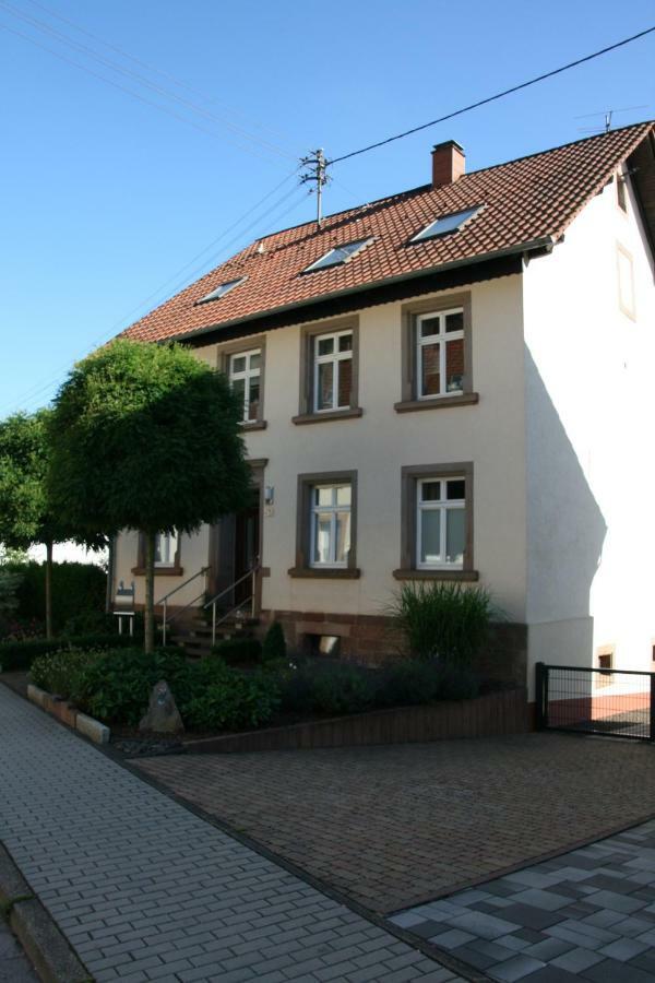 Ferienwohnung Atrium Niederlinxweiler Exterior photo